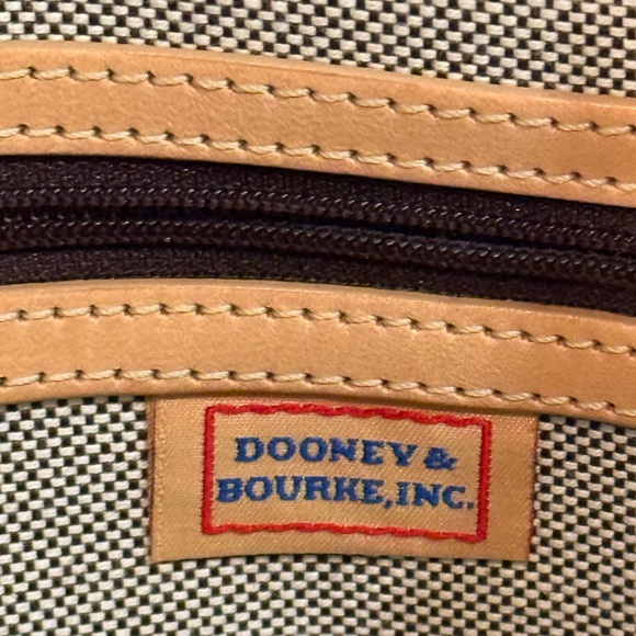 DOONEY & BOURKE Signature Logo Fabric Tote Light Blue H909C Approx 13”L x11.75”H - Picture 7 of 16